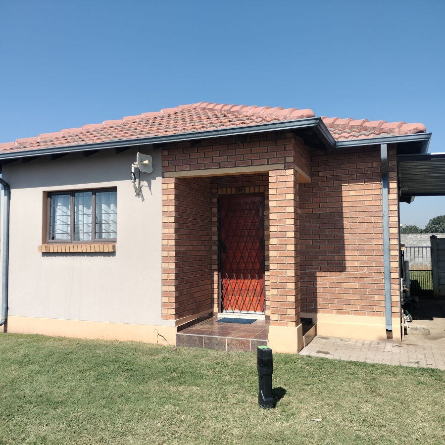 To Let 3 Bedroom Property for Rent in Waterval East North West